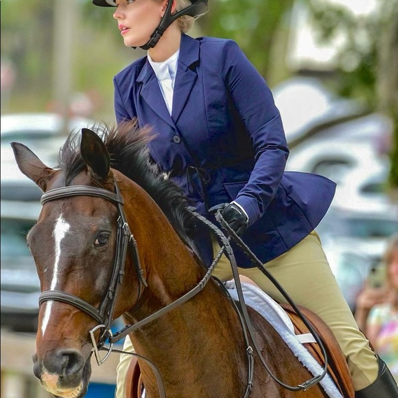 Meet your Posher, Jaime - Picture 9 of 16